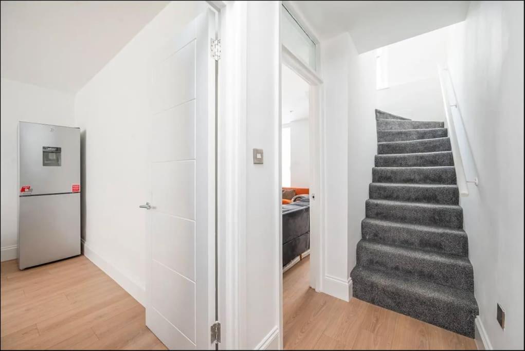 Cosy Modern Home Euston Fitzrovia ロンドン エクステリア 写真
